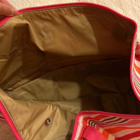 COACH Large Pink Multicolor Packable Weekender Tote Bag. Rare NWT F77621 - Picture 3 of 4